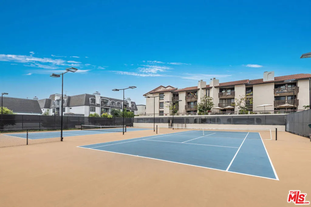 8600 Tuscany Avenue 419, Playa Del Rey, California 90293 home-pic-25